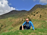 Spettacolo di fiori e marmotte sui sentieri per i Laghetti di Ponteranica – 18magg22  - FOTOGALLERY